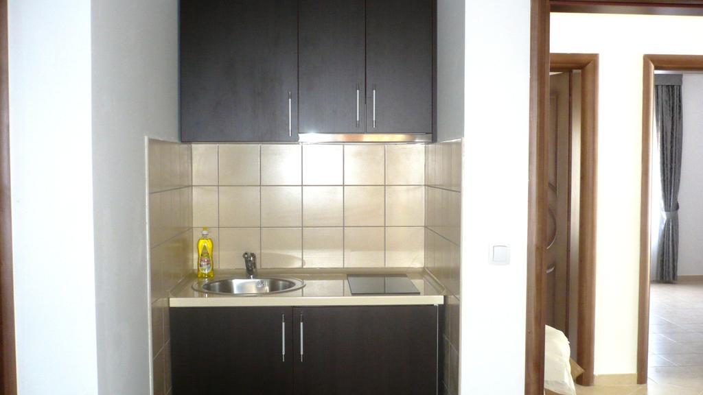 Apartmani Meb 2 Добра-Вода Номер фото